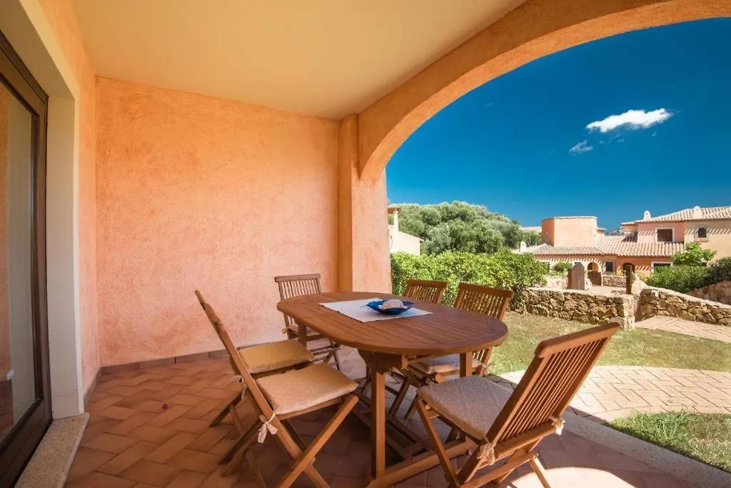 Le Perle Di Golfo Aranci Villa 0*,