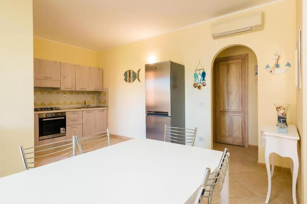 Le Perle Di Golfo Aranci Villa 0*,